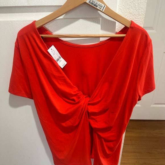 NWT NY&CO twist back top - Picture 2 of 4